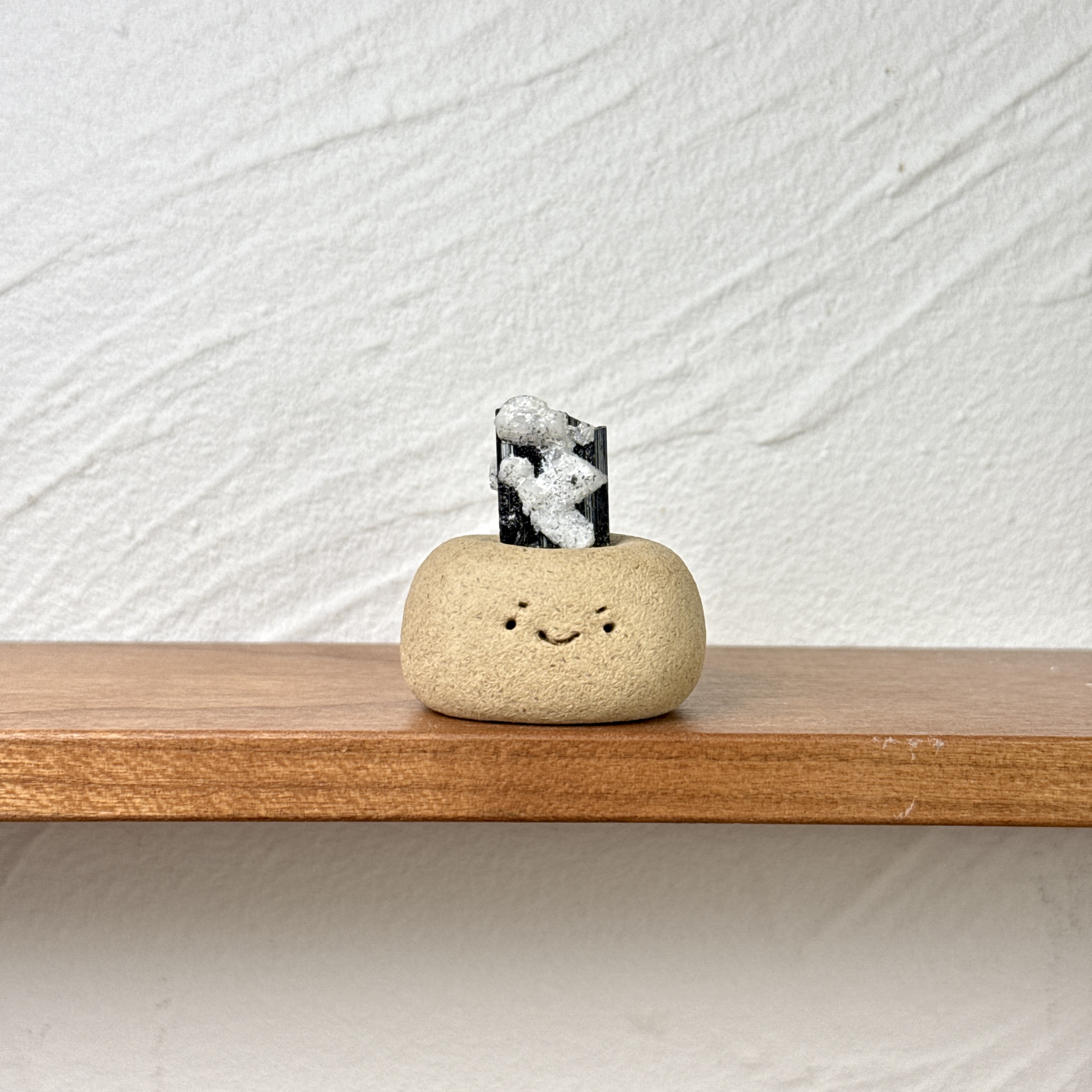 JJ47黑碧璽小豆丁Black tourmaline bean