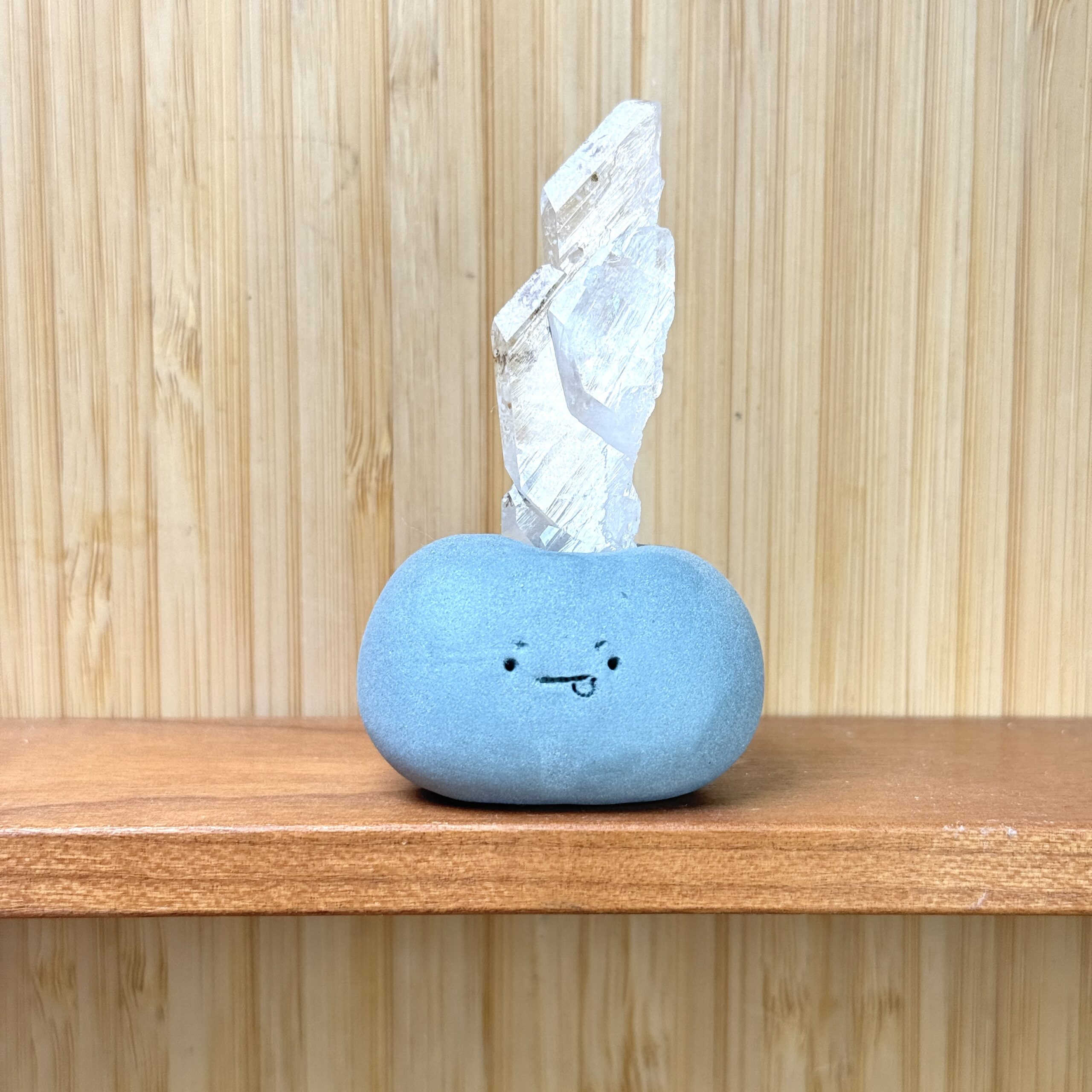 R157縫合水晶小豆丁Faden Quartz bean